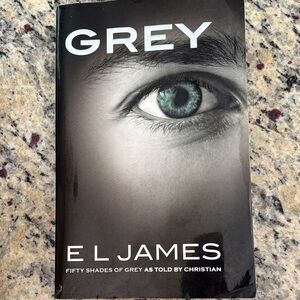 Grey by E L James Book
